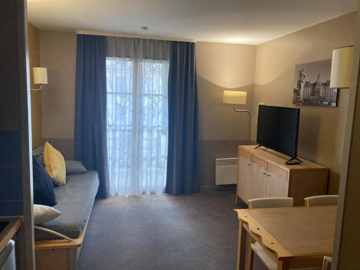 Flat Near To The Theme Park/Val D'Europe Apartment เซร์ริส ภายนอก รูปภาพ